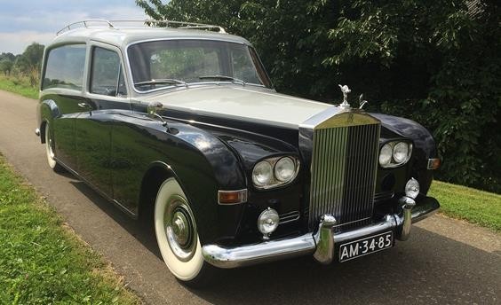Rolls Royce rouwauto