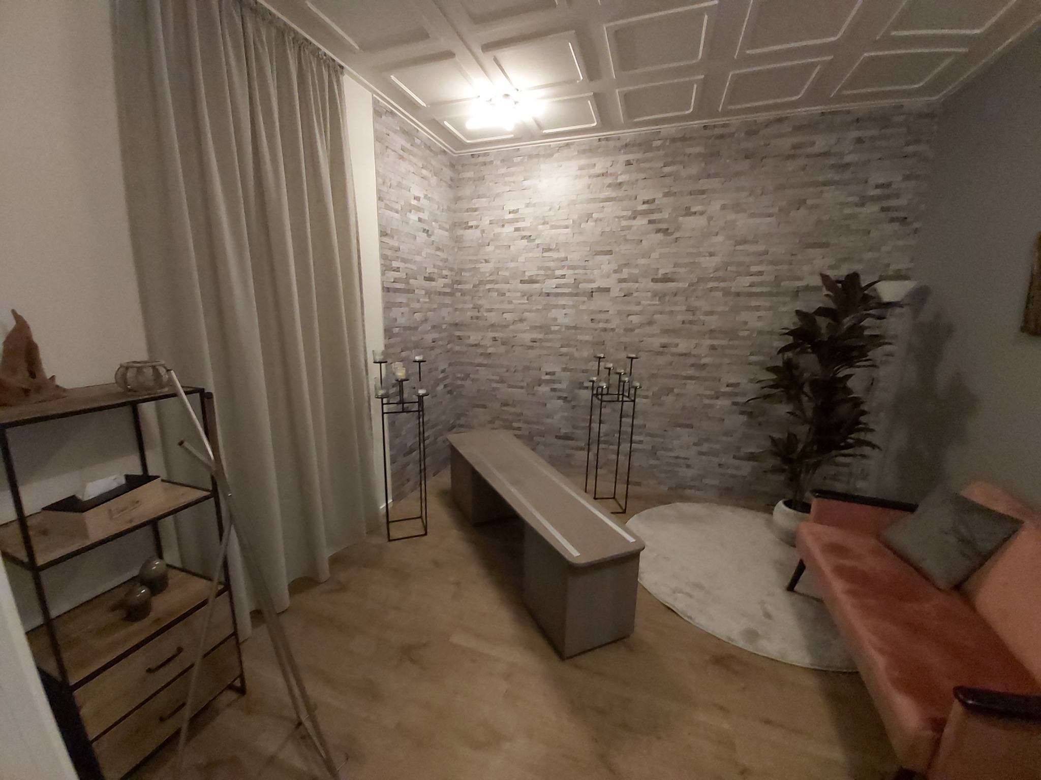 Opbaarkamer rouwcentrum Van de Weerd